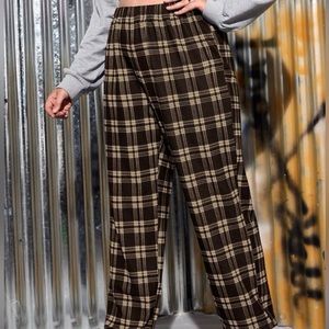 Plus High Waisted Plaid Sweatpants
